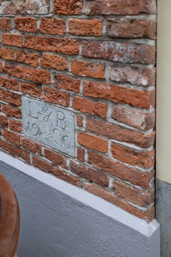 Erfgoed City House Grande Madame Agaath Leeuwarden Luaran gambar